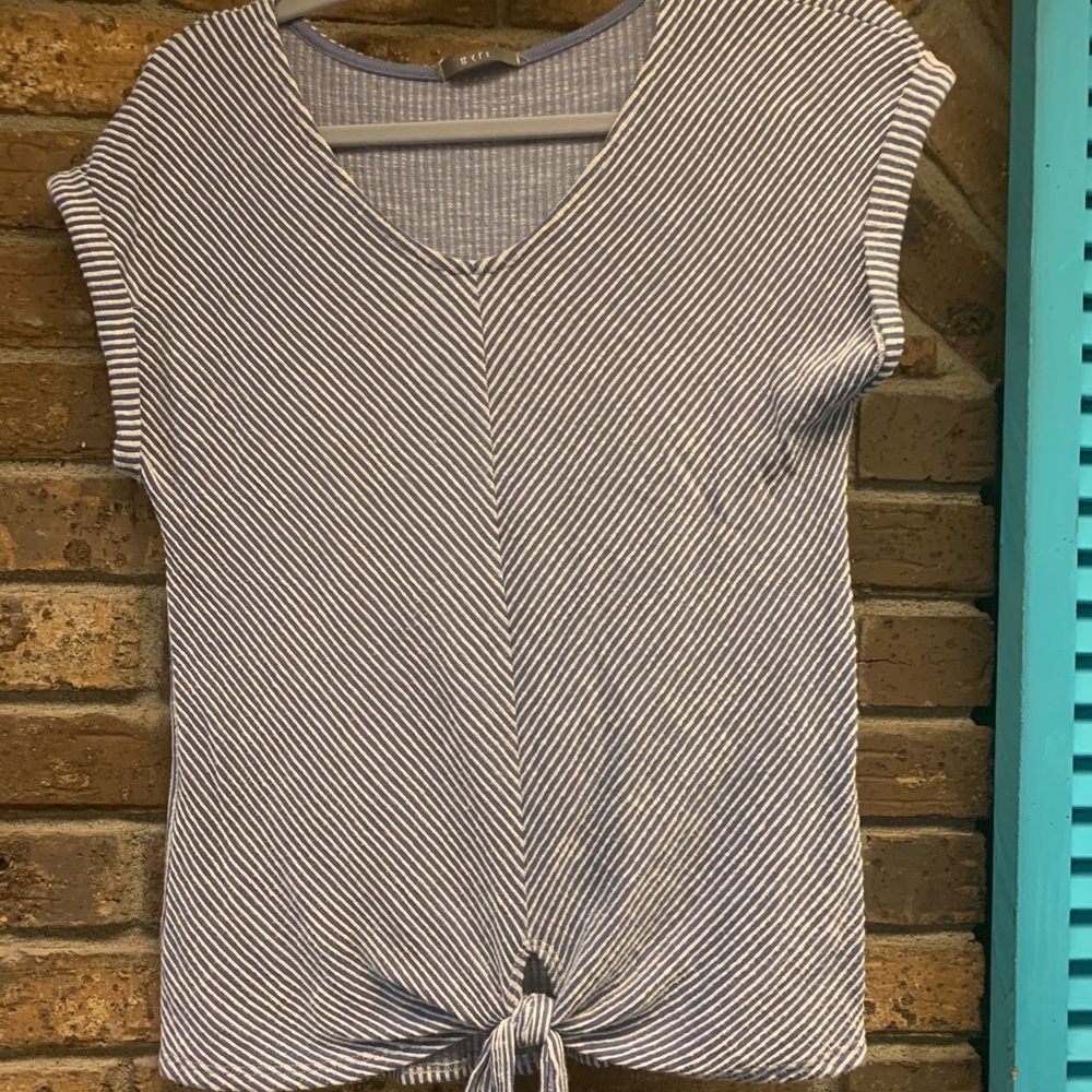 Gyft v-neck striped top with blue and white stripe
